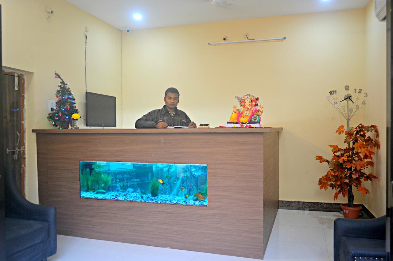 Hotel Bhammars Balangir Exterior photo